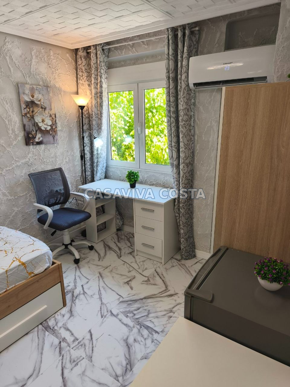 Investitionswohnung mit 5 Schlafzimmern in Xirivella, Valencia Foto 13
