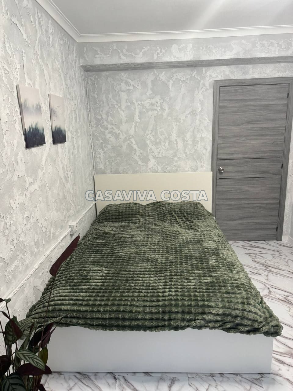 Investitionswohnung mit 5 Schlafzimmern in Mislata, Valencia Foto 9
